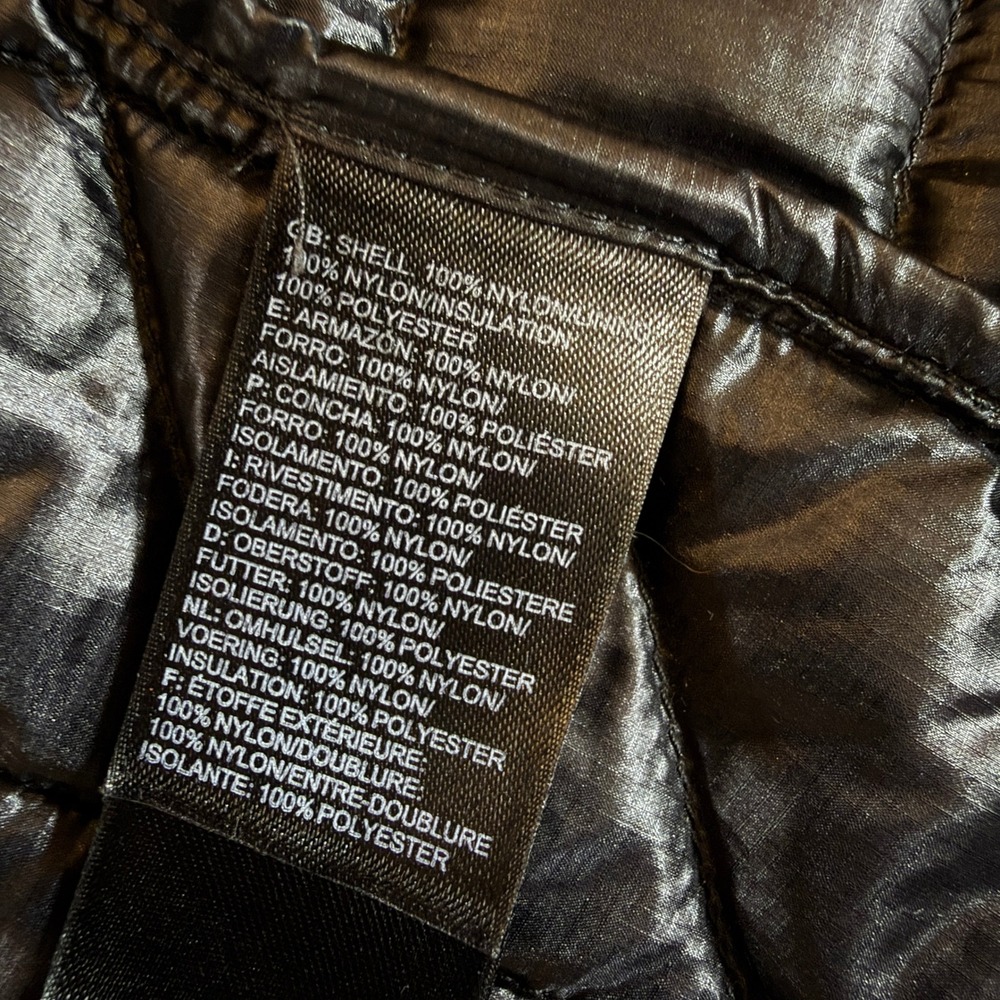 The North Face ThermoBall Vest Womens Small Black Quilted Puffer Full Zip - Picture 8 of 8